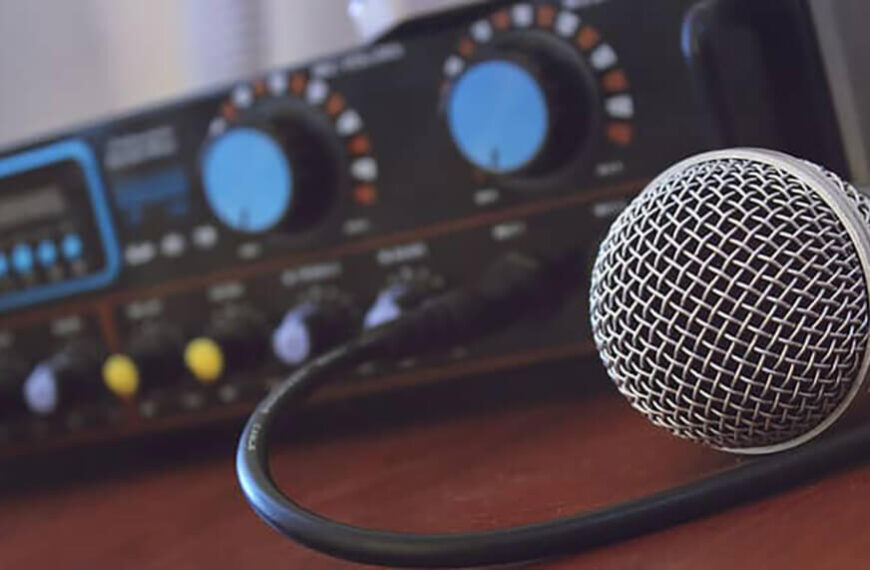 A Mic Preamp – Why Do You Need It And How to Use It?