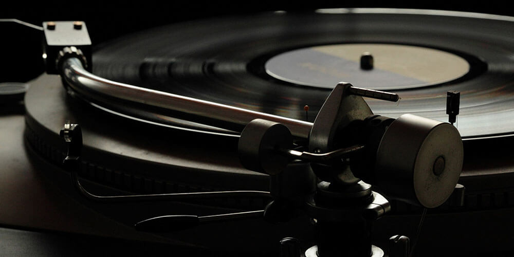 How to Keep Your Turntable Tuned Up – Become a Turntable Wizard