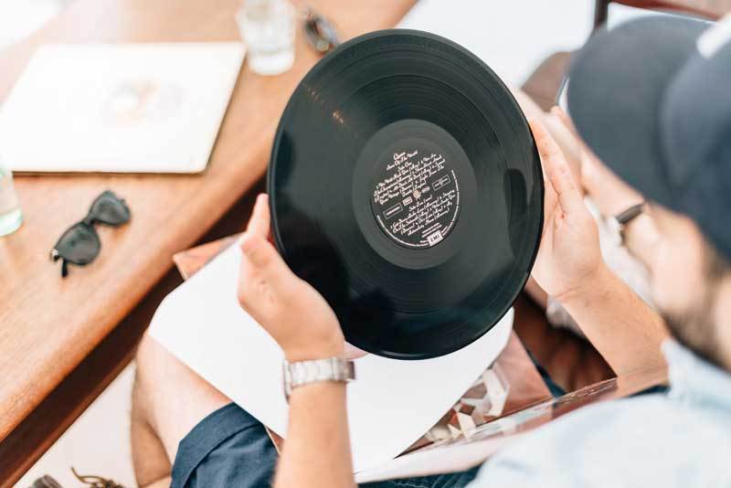How to clean vinyl records?
