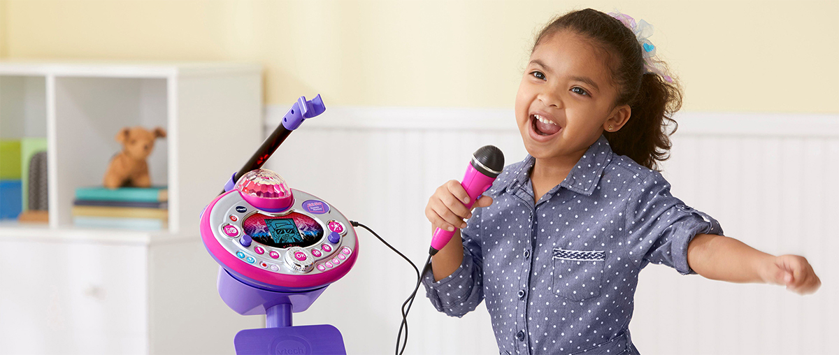 Bluetooth/USB/TF Card Connection Qyson Karaoke Machine for Kids with Toy Microphone,Rechargeable Children Karaoke Singing Speaker for Home Outdoor Travel Activities 
