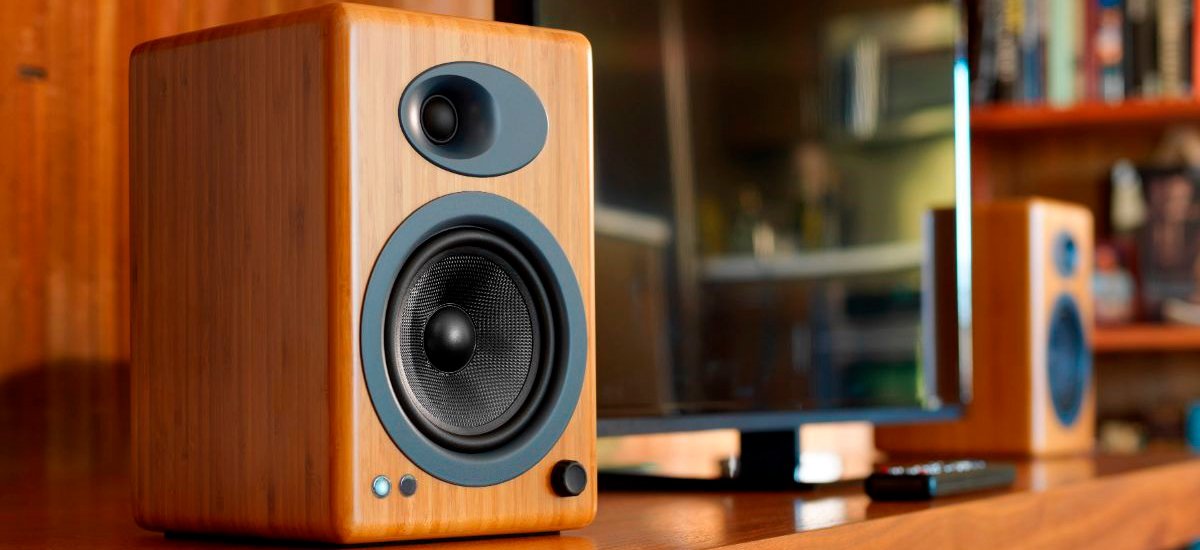 bookshelf speakers under $1000