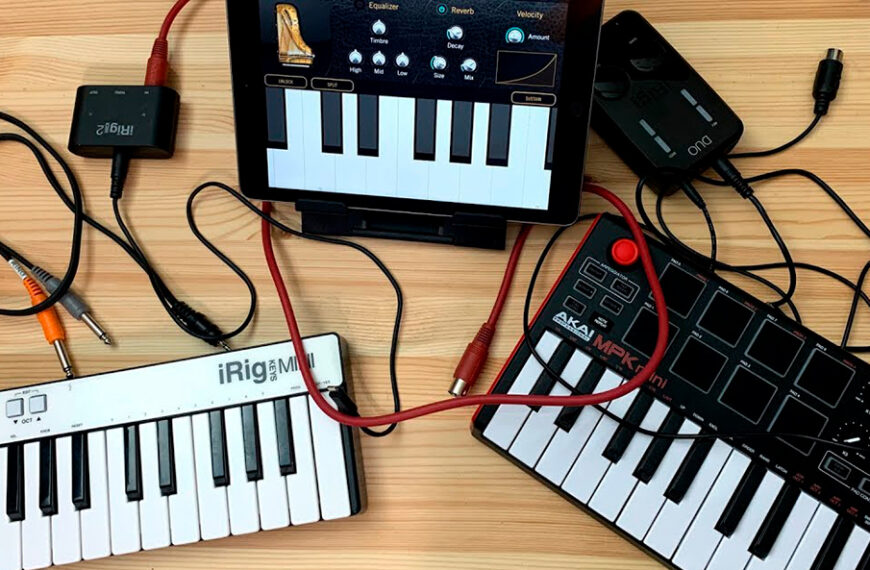 How to Connect a MIDI Keyboard to Another Keyboard