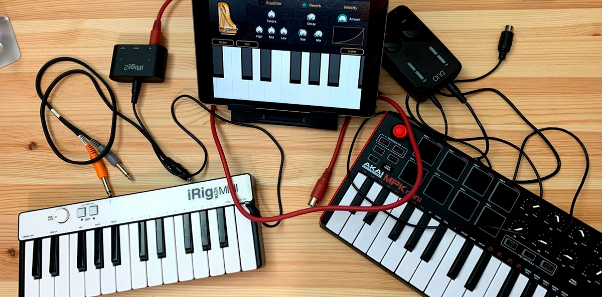How to Connect a MIDI Keyboard to Another Keyboard